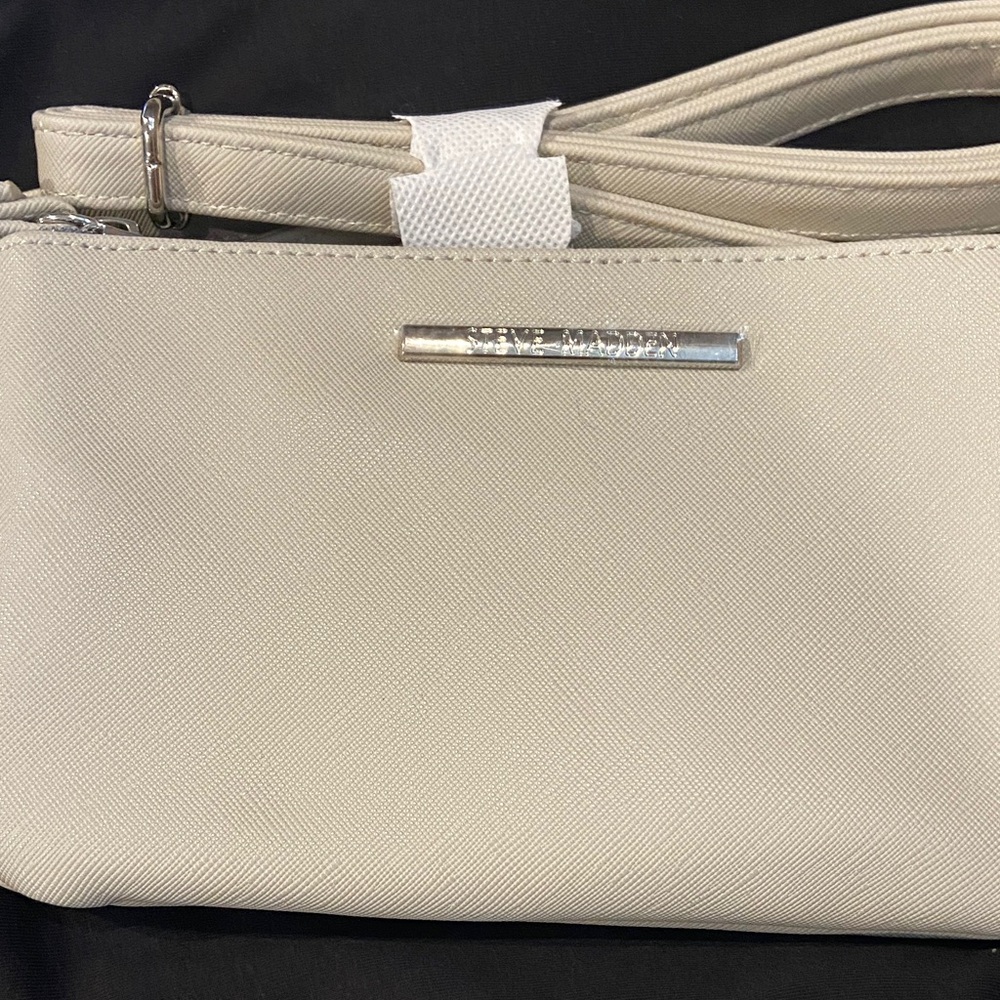 Steve Madden Cream Wristlet Clutch